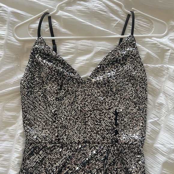 Black and silver sequins homecoming party semi formal dress size medium - Picture 5 of 7